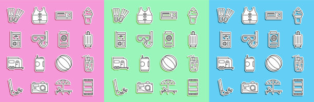 设置沙滩浴巾鸡尾酒和酒精饮料图片下载