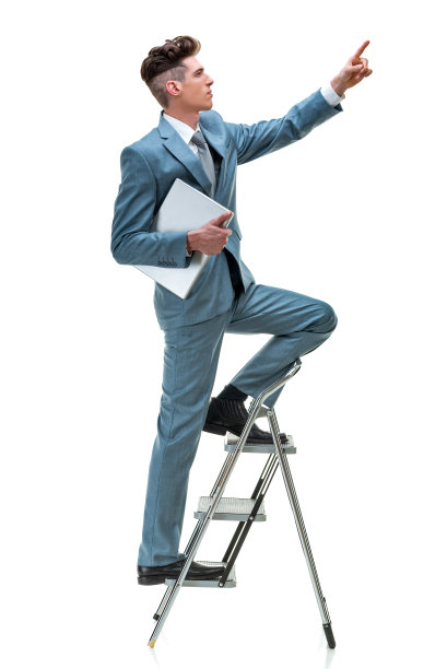 爬到顶峰图片下载