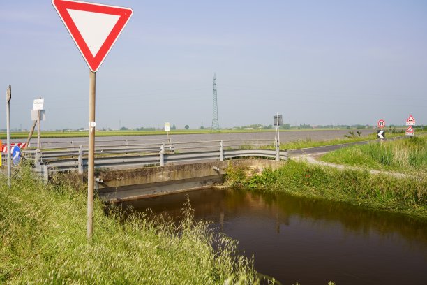 2023年5月艾米利亚罗马涅洪水图片下载