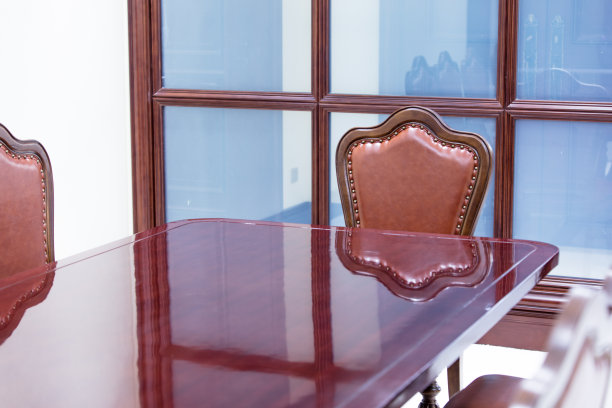 豪华会议室内部配有皮椅图片下载