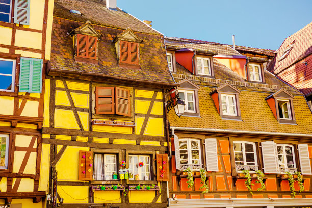 阿尔萨斯。古法国小镇科尔马。法国。夏天的旅行。欧洲图片下载