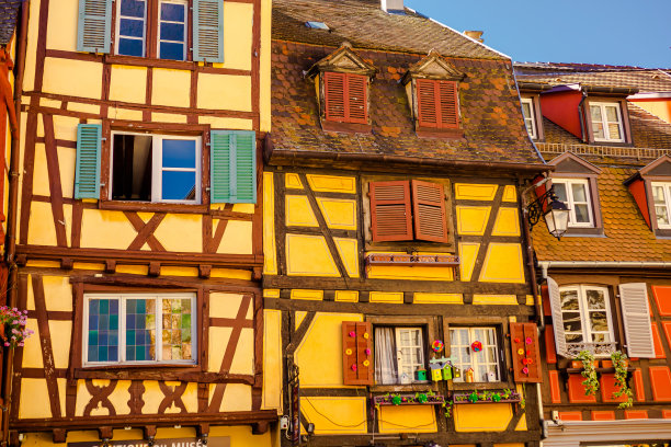 阿尔萨斯。古法国小镇科尔马。法国。夏天的旅行。欧洲图片下载