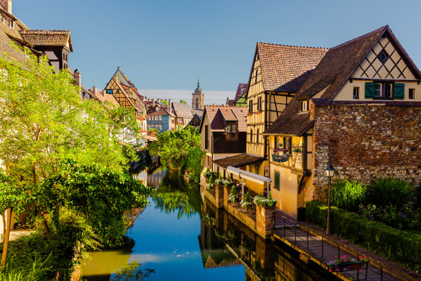 阿尔萨斯。古法国小镇科尔马。法国。夏天的旅行。欧洲图片下载