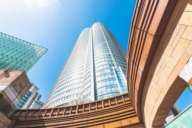 东京六本木山的现代摩天大楼图片下载