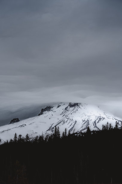俄勒冈州的胡德山图片下载