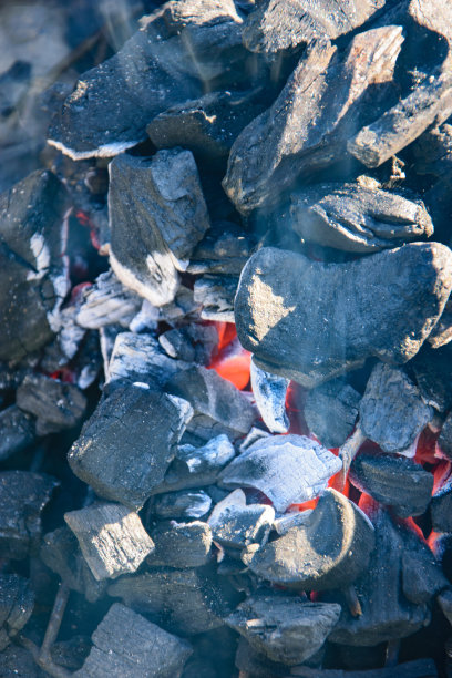 发光的木炭微距背景壁纸图片下载