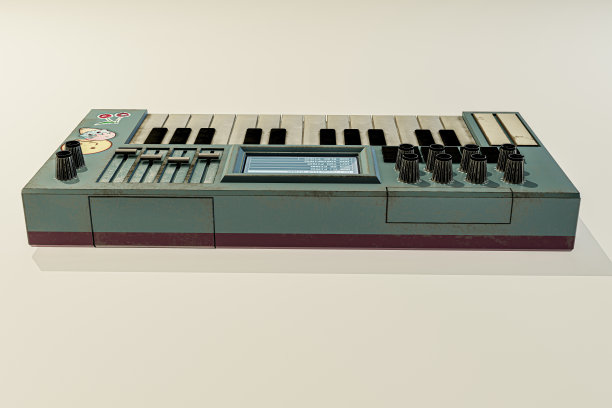 MIDI键盘孤立的白色背景图片下载