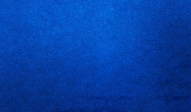 时尚的金属质感，明亮的蓝色调。有蓝色细微差别的白金纸。纹理背景与闪光和浅蓝色色调的梯度。细节。宇宙。闪闪发光。闪亮的。奢侈品。优雅。图片下载