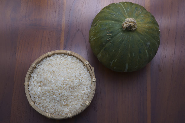 主食有东方人、淀粉类、大米类、南瓜类、危机食品。图片下载