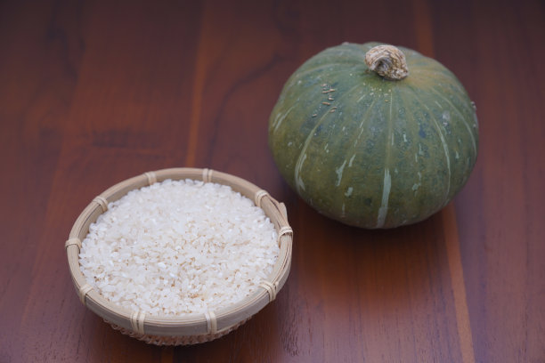 主食有东方人、淀粉类、大米类、南瓜类、危机食品。图片下载