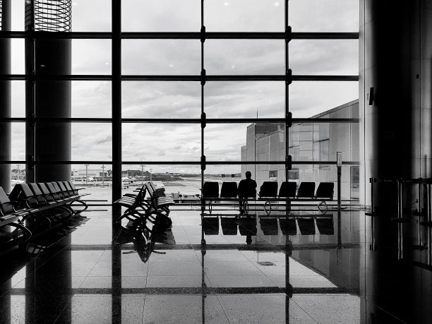 瓜鲁洛斯机场，巴西图片下载