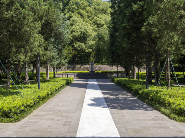 中国浙江省临安吴越王陵的考古遗址公园图片下载