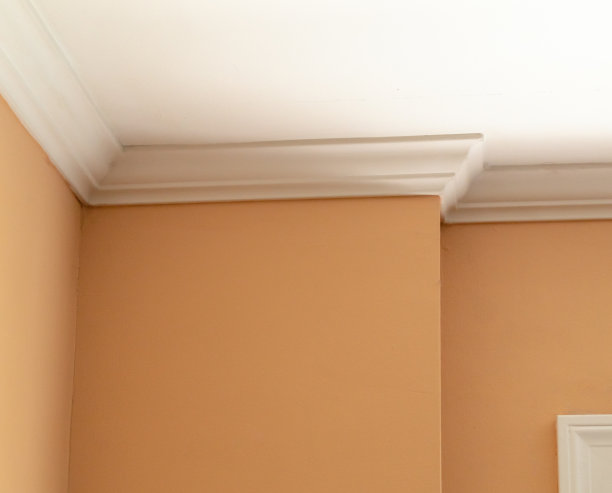 天花板与墙壁连接的房间角落图片下载