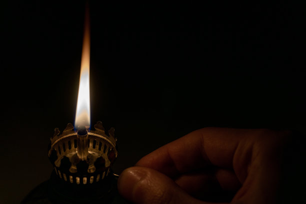 灯的火焰图片下载