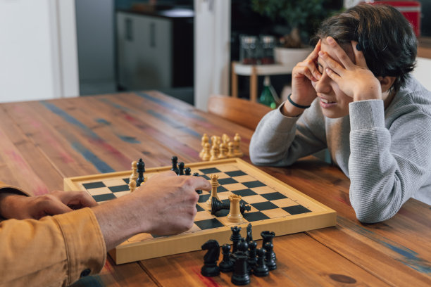 在家下棋图片下载