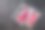 臀部牛排在真空密封袋黑色纹理背景，侧面视图空间的价格。图片下载