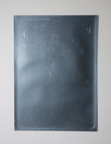 游戏或交易卡占位符与良好的光反射。图片下载