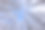 低角度看雪覆盖的松树在森林与晴朗的天空。图片下载
