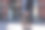 户外使用手机的男子双手特写照片图片下载