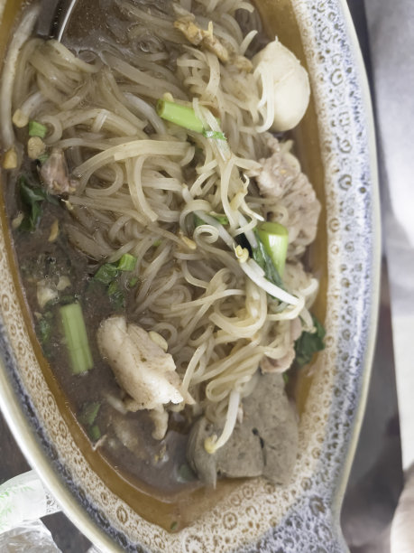 泰国街头小吃汤面图片下载