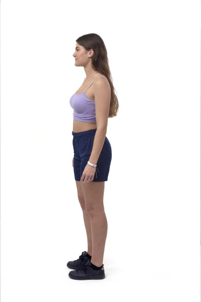 白色背景上的年轻女孩图片下载