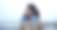 年轻女子在户外公园健身图片下载