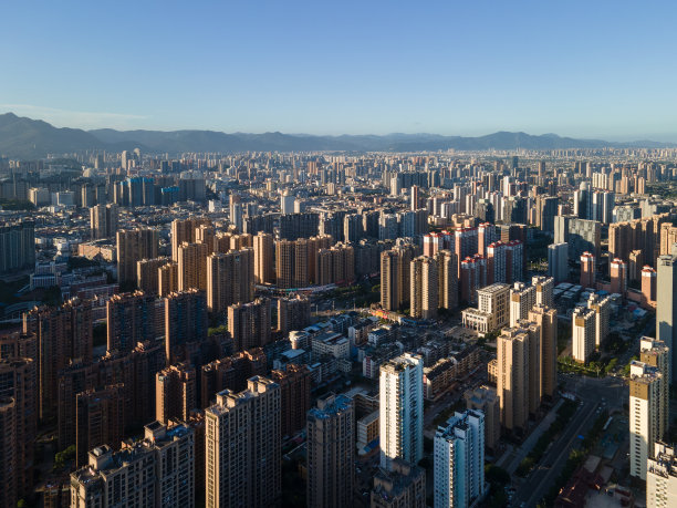 城市高层建筑鸟瞰图图片下载