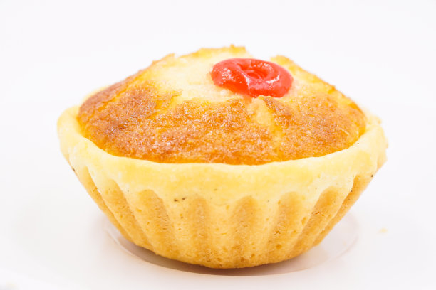 港式樱桃椰子蛋挞蛋糕图片下载