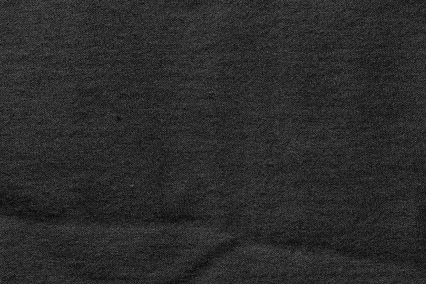 面料颜色为黑色，布料为涤纶质地和纺织底色。图片下载