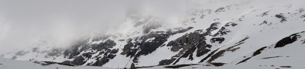 大格洛克纳高山公路(德语Großglockner Hochalpenstraße)是奥地利海拔最高的山口公路。图片下载