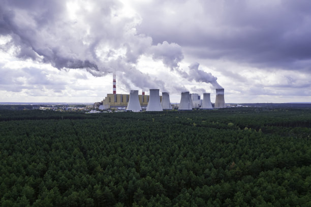 燃煤发电站(鸟瞰图)图片下载