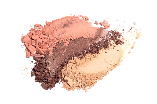 涂满了破碎的眼影。图片下载