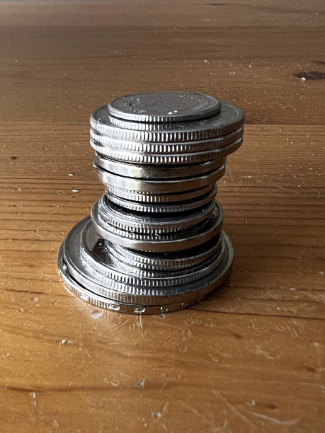 一堆硬币图片下载