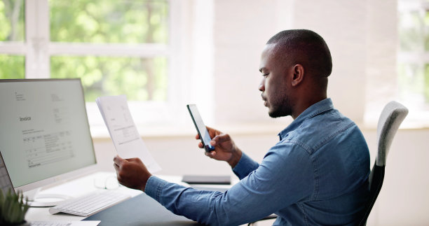 用手机拍摄文件图片或照片图片下载