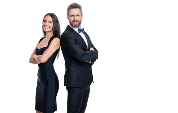 正装情侣在工作室，广告。背景是正装夫妇。图片下载