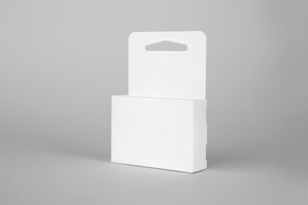空白零售包装带挂槽的白盒子。孤立的灰色背景。图片下载
