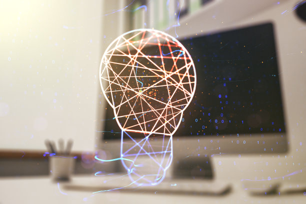 创意灯泡插图和现代桌面与pc为背景，未来的技术概念。Multiexposure图片下载