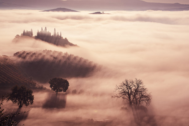 淹没在雾中图片下载
