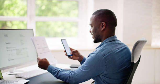 用手机拍摄文件图片或照片图片下载