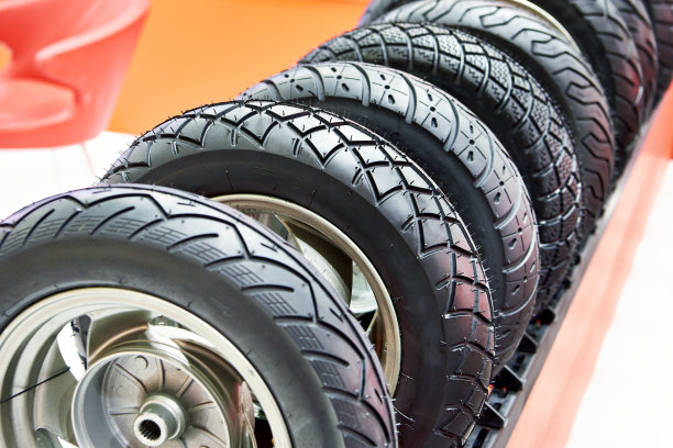 摩托车用橡胶车轮图片下载