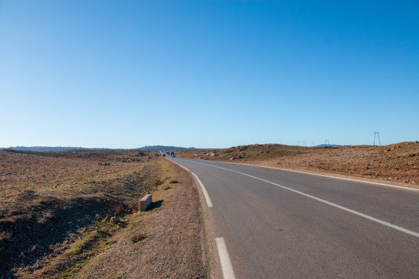 山间之路图片下载
