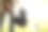 世界环境日，一只手捡垃圾的特写图片，展示了我们清洁和保护地球的决心。图片下载