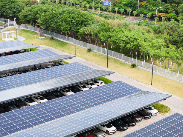 太阳能光伏停车场图片下载