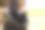 世界环境日，一只手捡垃圾的特写图片，展示了我们清洁和保护地球的决心。图片下载