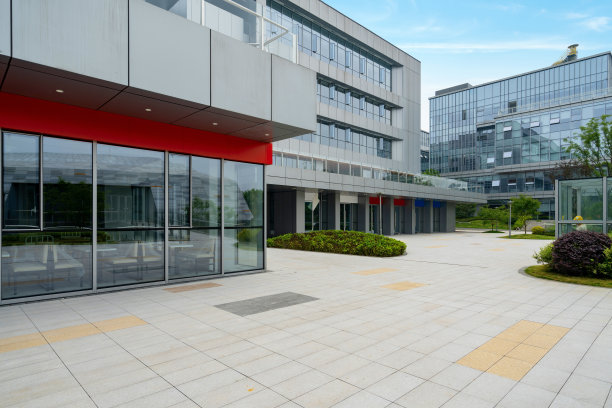 中国重庆科技园的空楼层和现代办公楼图片下载