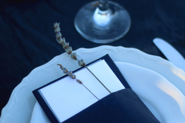 表设置图片下载