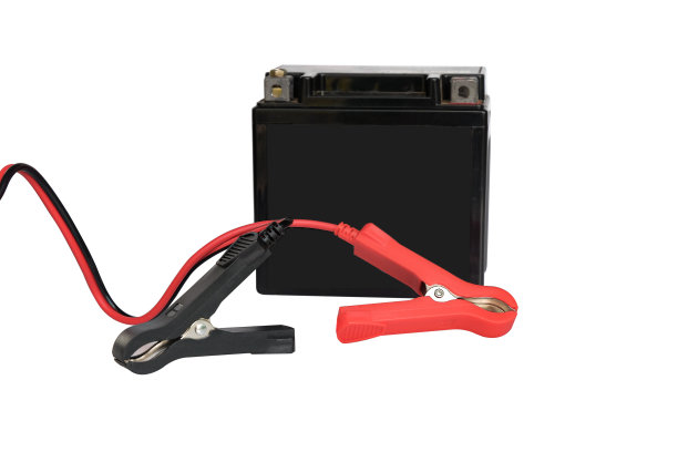正负夹紧，红黑电缆线，充电死电池故障。图片下载