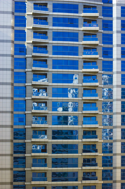 阿联酋迪拜的高层建筑和街道图片下载