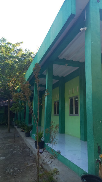 绿色校舍图片下载