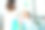 亚洲小女孩用充满快乐的时刻、艺术和教育的理念为孩子们画出色彩。关闭了孩子在家上学的绘画练习。图片下载